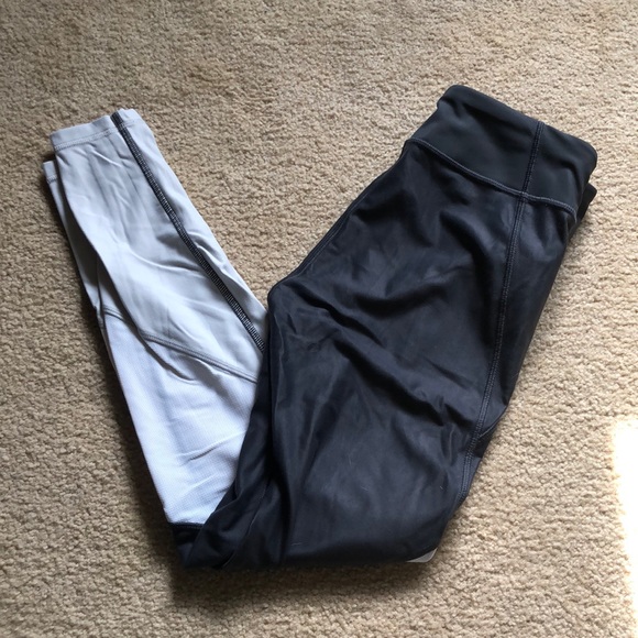 Workout leggings - Picture 1 of 3